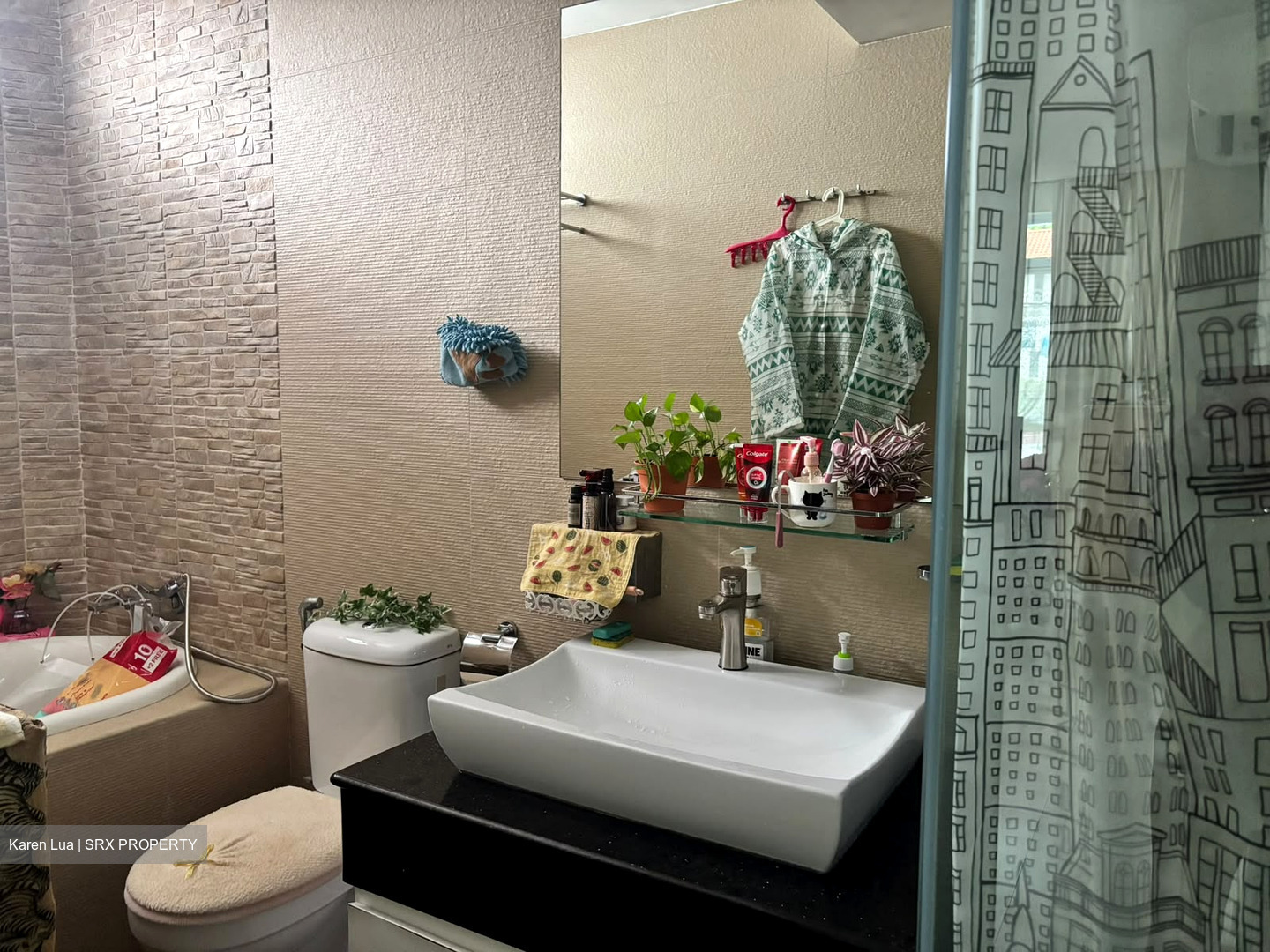 Koon Seng Road (D15), Terrace #639128451